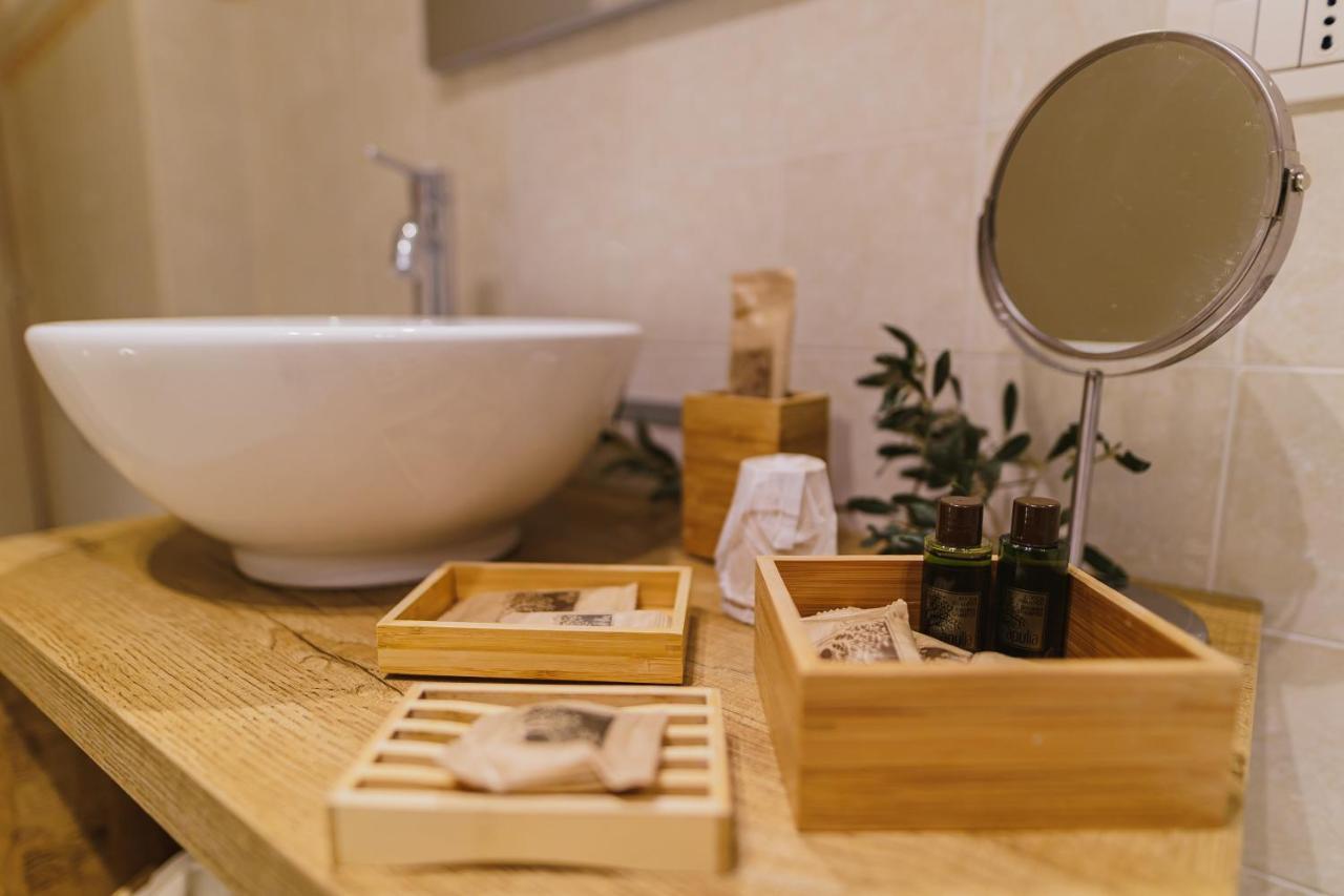 Milestones Modern Suite Trullo Jacuzzi Spa & Relax Alberobello Buitenkant foto