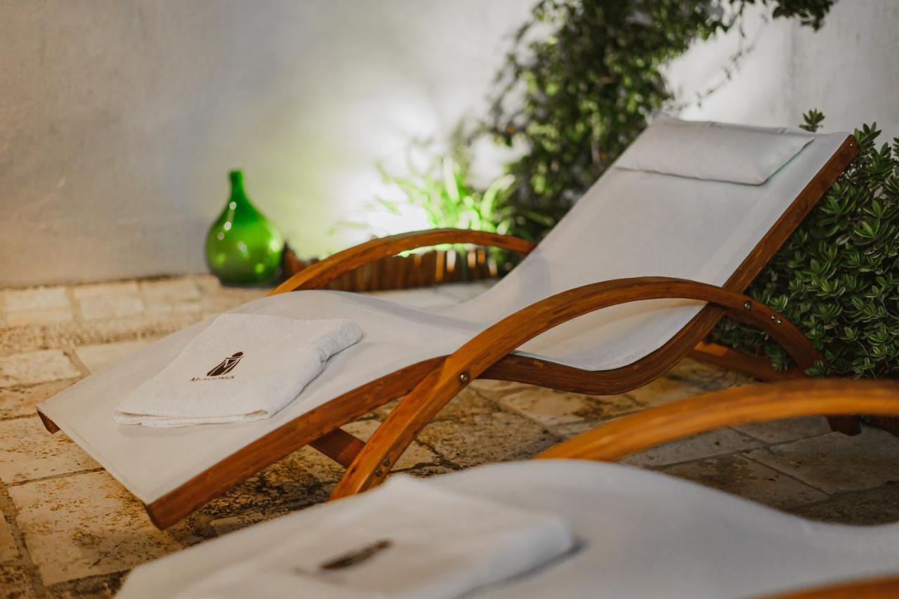 Milestones Modern Suite Trullo Jacuzzi Spa & Relax Alberobello Buitenkant foto